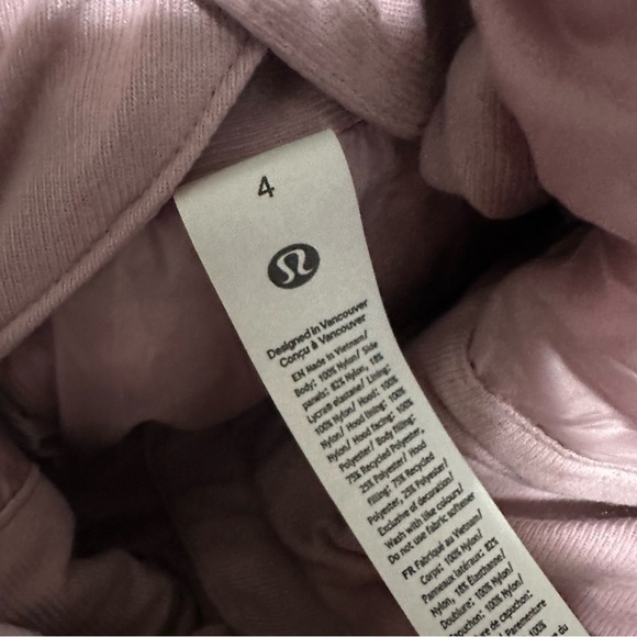 NWOT Lululemon Another Mile Jacket - Picture 9 of 13